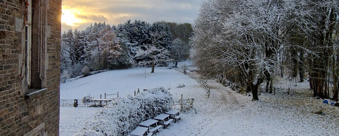 landweg, landpad, weg, pad, sneeuw, kasteel van blier, gîte, hotel, vakantiehuisje, huisje, vakantiehuis, toerisme, reserveren, weekend, vakantie, ardennen, grote groepen, fiets, wandelen, 62, 61, 60, 59, 58, 57, 56, 55, 54, 53, 52, 51, 50, 49, 48, 47, 46, 45, 44, 43, 42, 41, 40, 39, 38, 37, 36, 35, gasten, gast